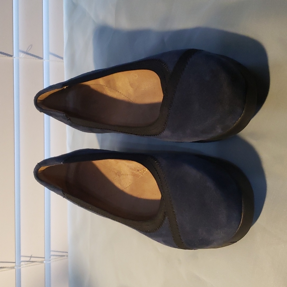 Clarks navy suede wedge slip on shoes 7.5 - Picture 2 of 6